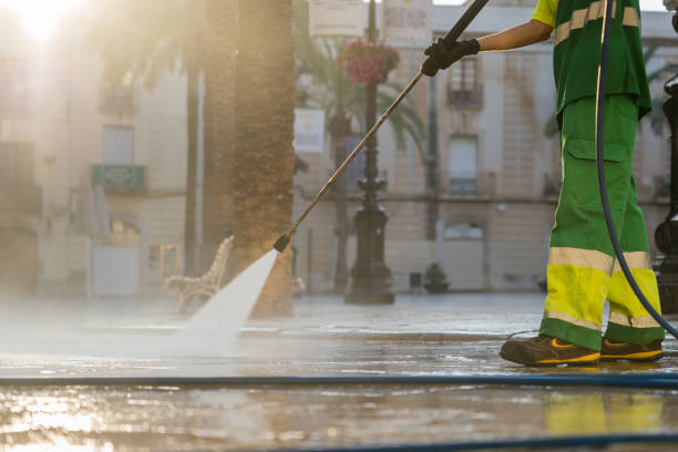 Best Garage Pressure Washing  in Sanger, TX